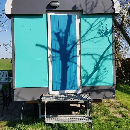 Panzió Gardenhouse On Wheels *